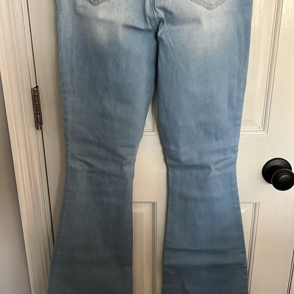 YMI bell bottoms 7 EUC - Picture 6 of 10